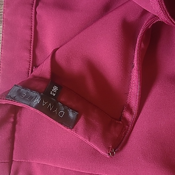 Dynamite Fushia Mini Skirt - Size Small - Picture 3 of 4